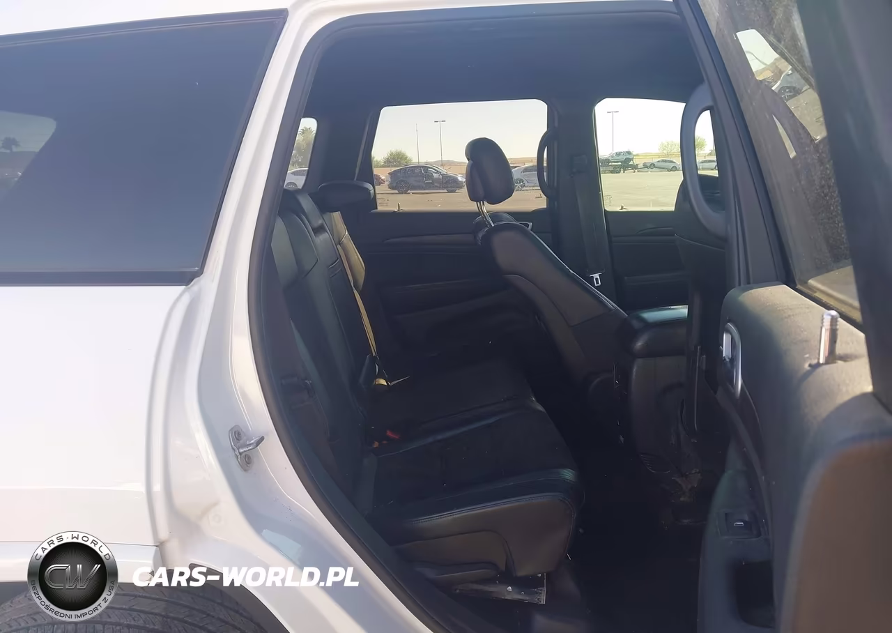 2017 Jeep Grand Cherokee Altitude VIN:1C4RJFAG7HC905932 - 8