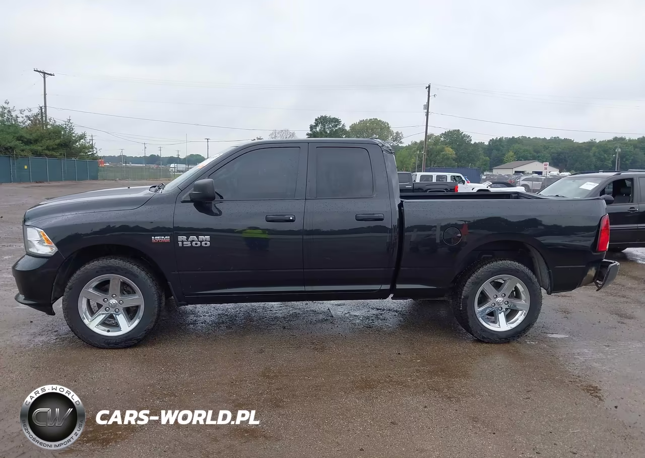 2017 Ram 1500 Express 4X4 6'4 Box VIN:1C6RR7FTXHS607943 - 14