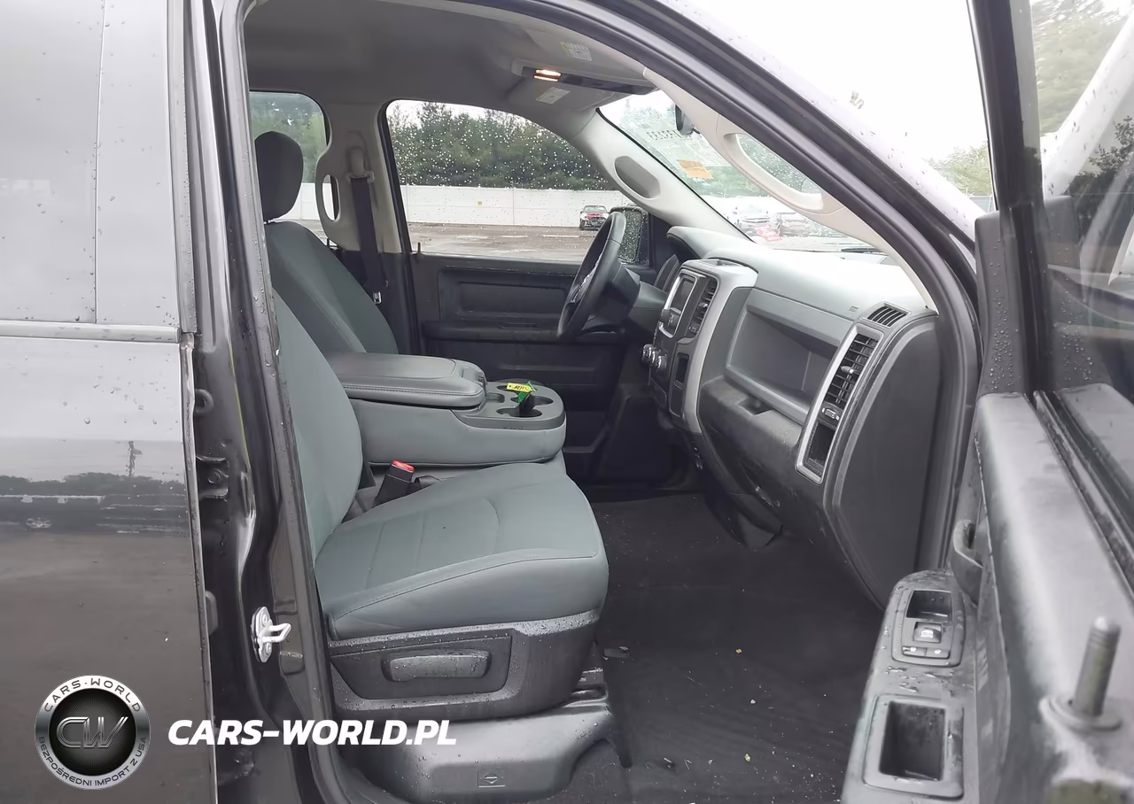 2017 Ram 1500 Express 4X4 6'4 Box VIN:1C6RR7FTXHS607943 - 5