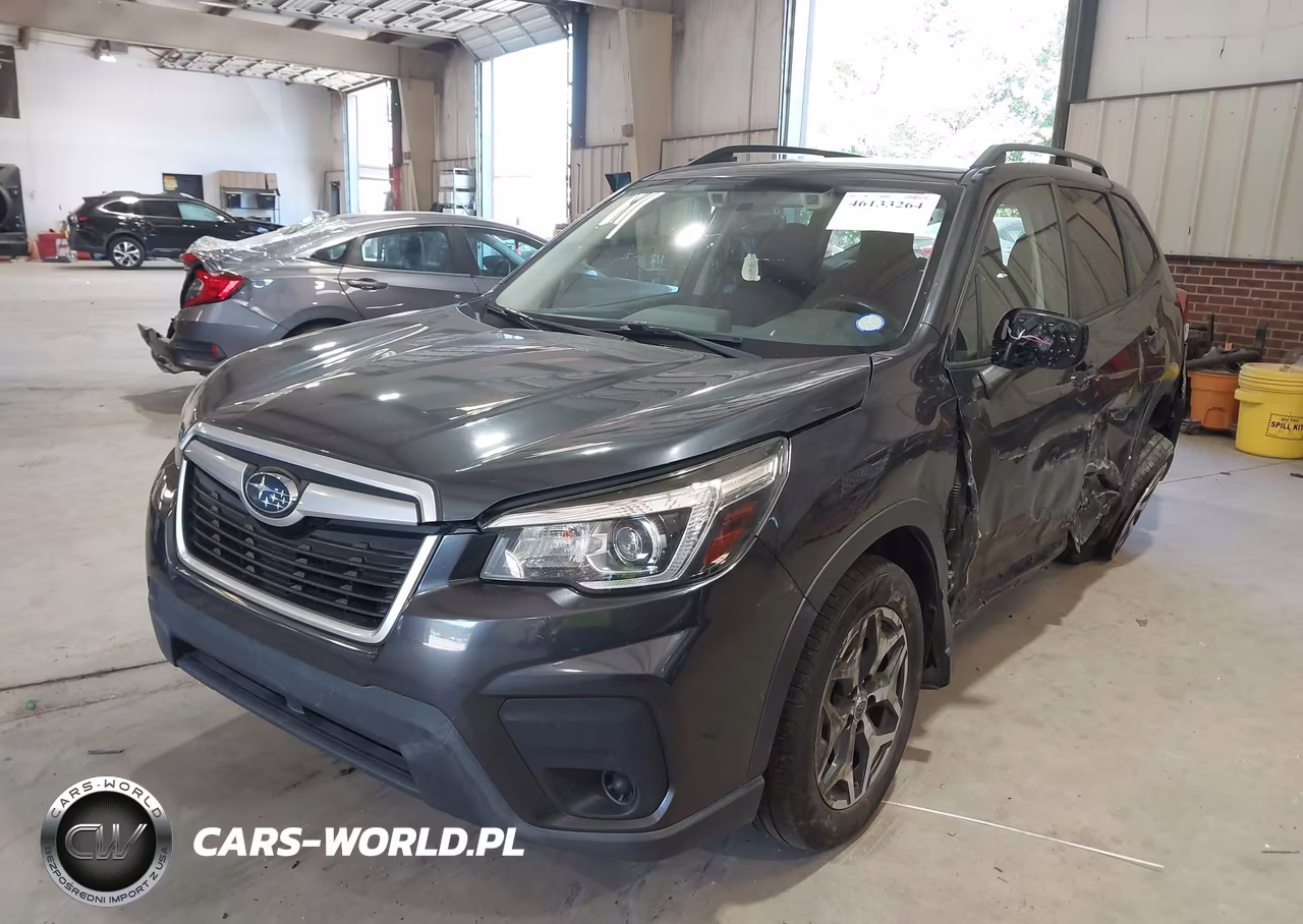 2019 Subaru Forester Premium VIN:JF2SKAGC3KH550808 - 6