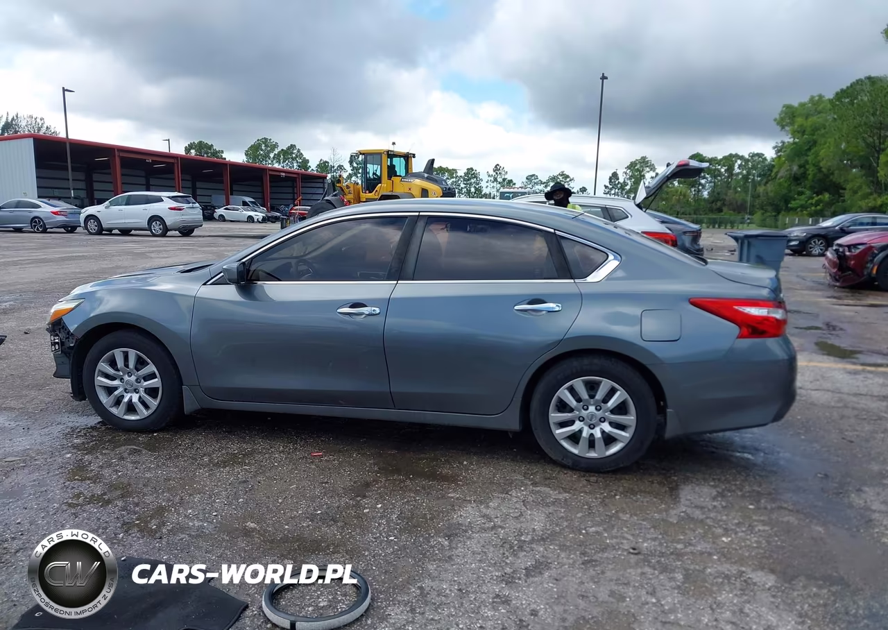 2016 Nissan Altima 2.5 S VIN:1N4AL3AP0GN356976 - 15