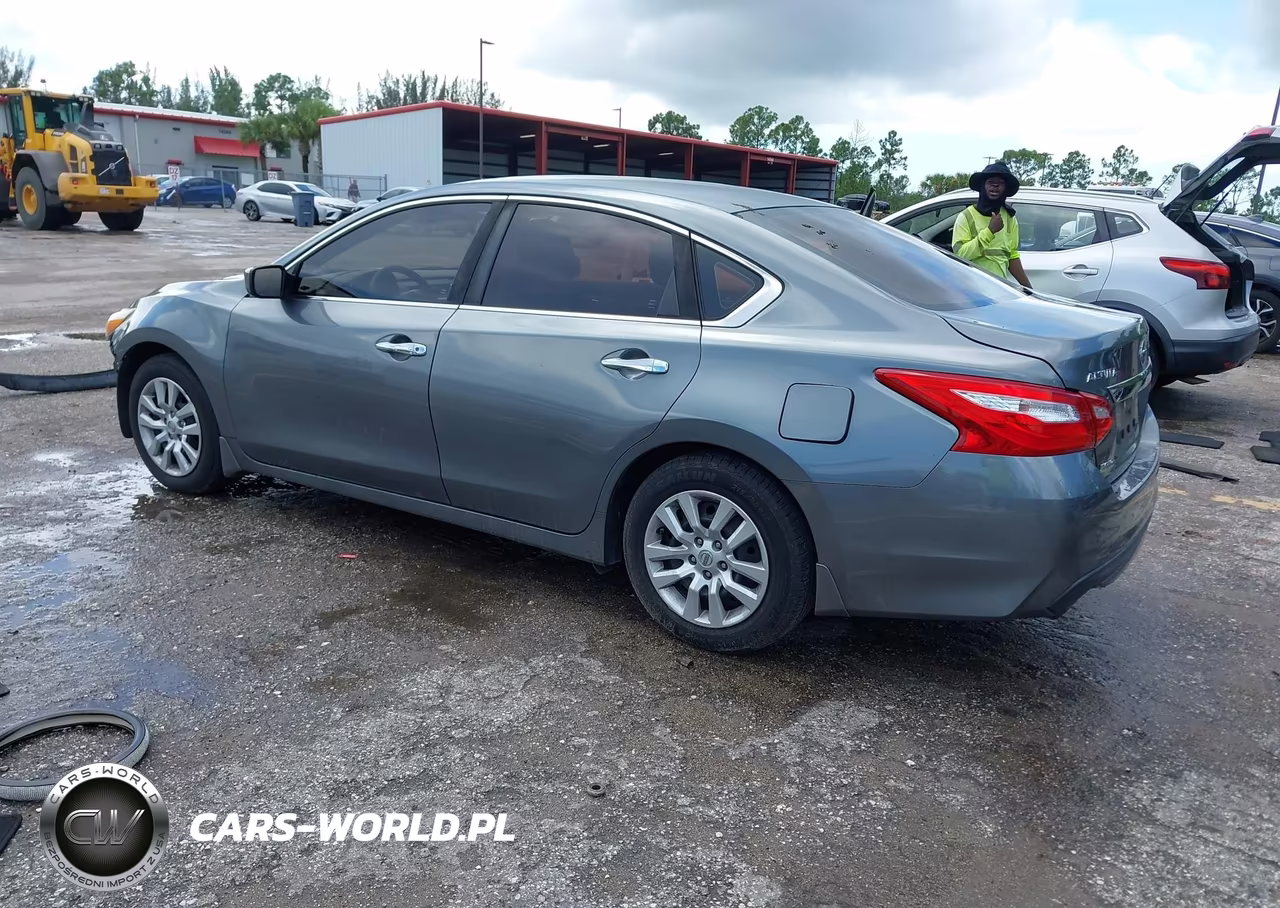 2016 Nissan Altima 2.5 S VIN:1N4AL3AP0GN356976 - 3