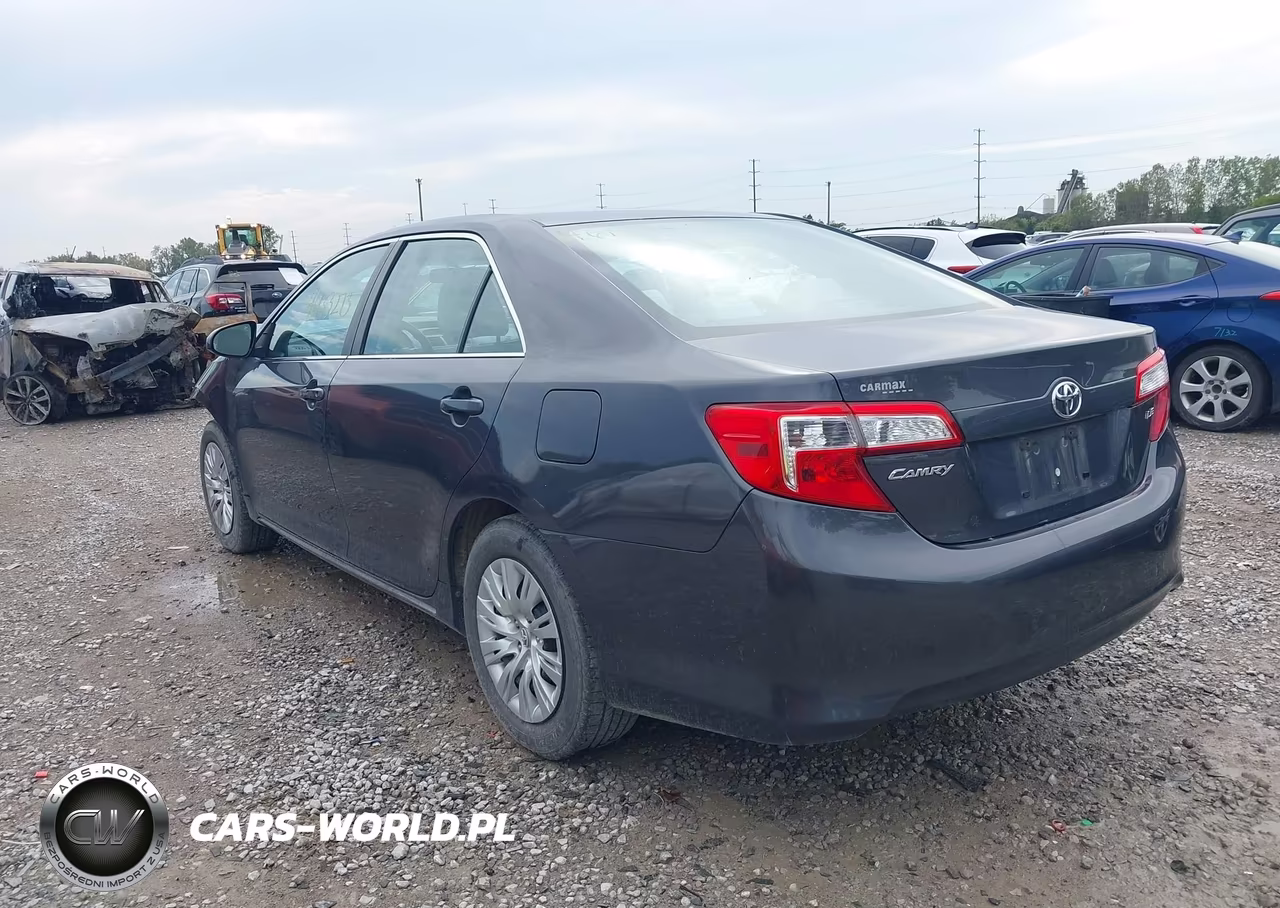 2012 Toyota Camry Le VIN:4T4BF1FKXCR222856 - 3