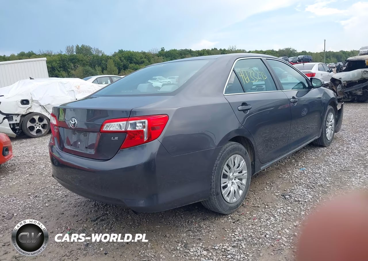 2012 Toyota Camry Le VIN:4T4BF1FKXCR222856 - 4