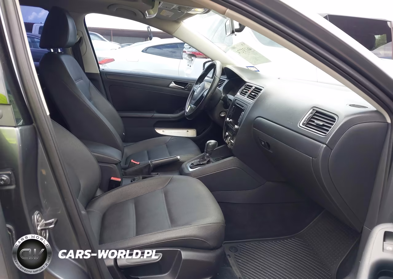 2011 Volkswagen Jetta 2.5L Se VIN:3VWDX7AJ3BM348188 - 5
