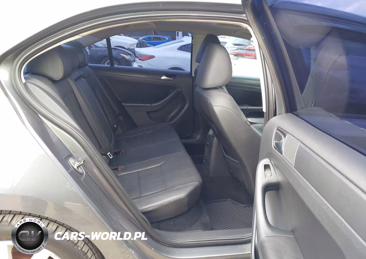 2011 Volkswagen Jetta 2.5L Se VIN:3VWDX7AJ3BM348188 - 8