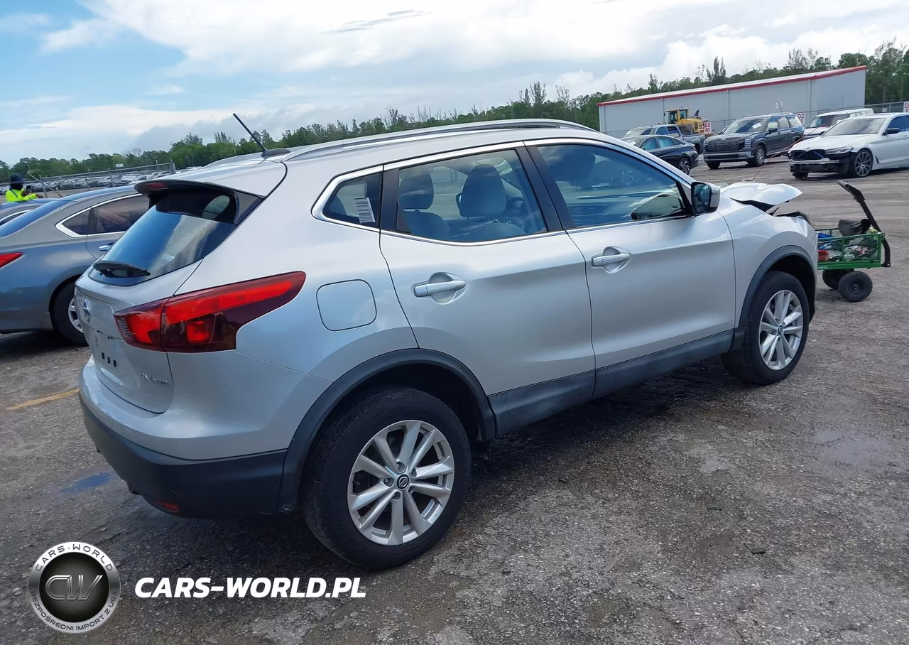 2019 Nissan Rogue Sport Sv VIN:JN1BJ1CR6KW629982 - 4