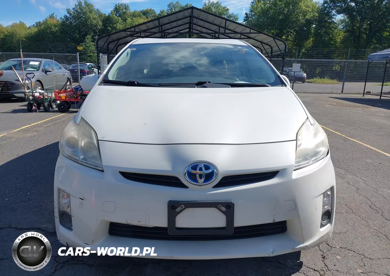 2011 Toyota Prius Two VIN:JTDKN3DU6B0276582 - 12