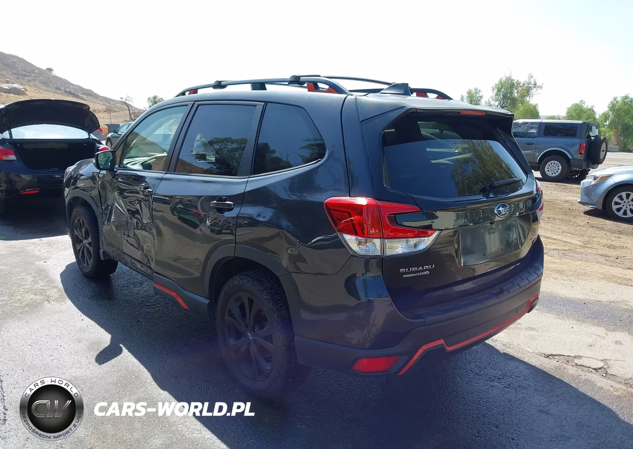 2019 Subaru Forester Sport VIN:JF2SKAPC7KH479676 - 3