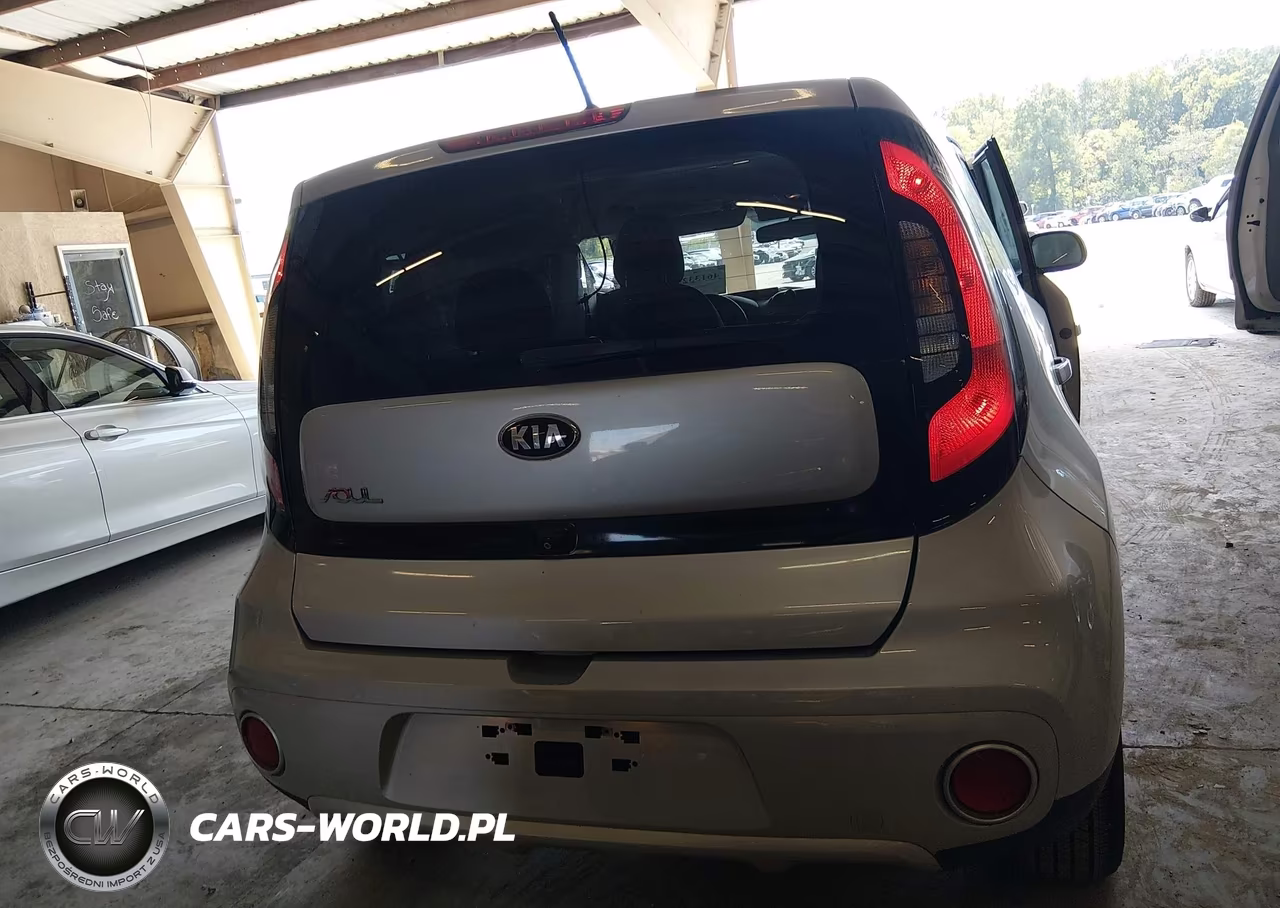 2018 Kia Soul + VIN:KNDJP3A57J7544824 - 16