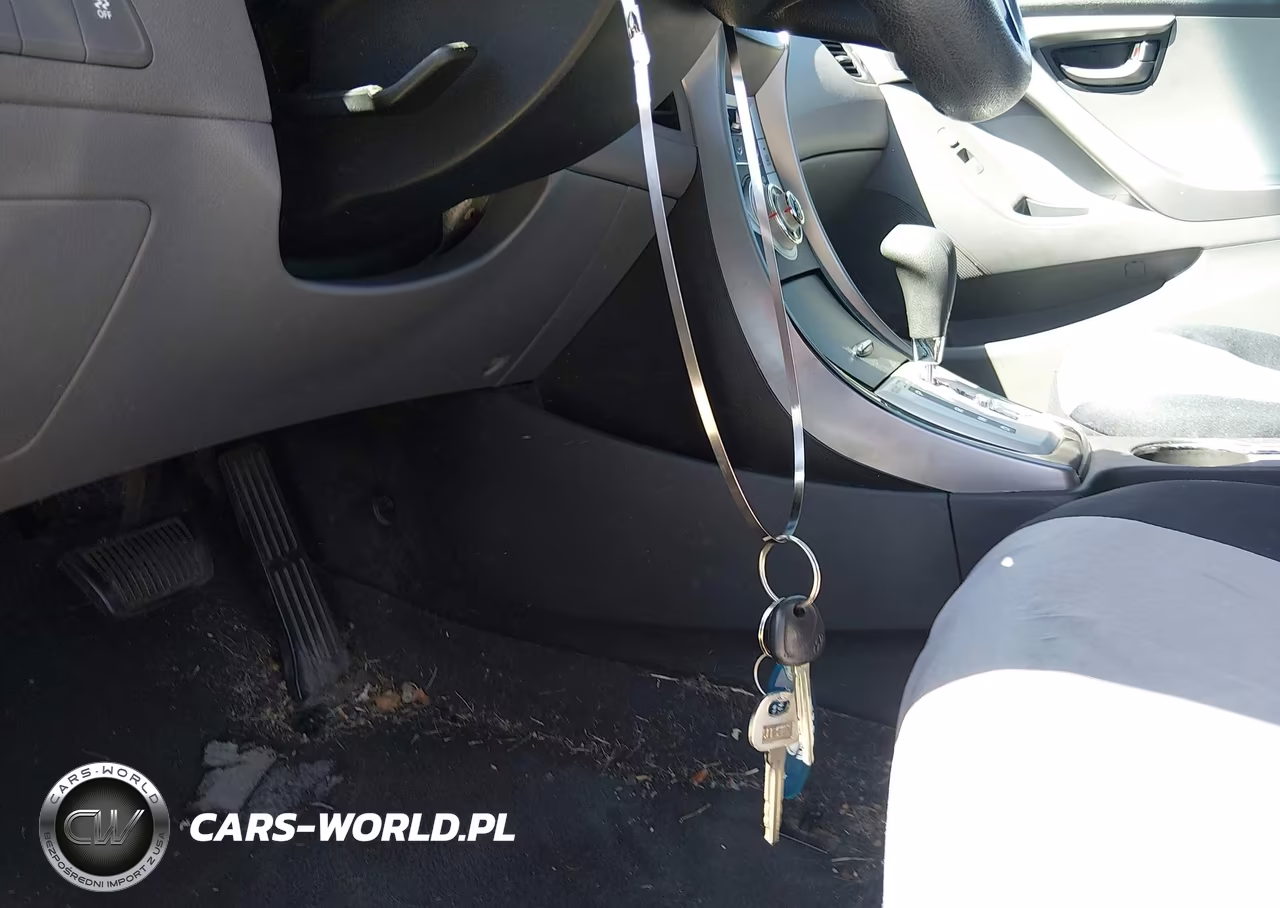 2011 Hyundai Elantra Gls VIN:5NPDH4AE5BH041807 - 11