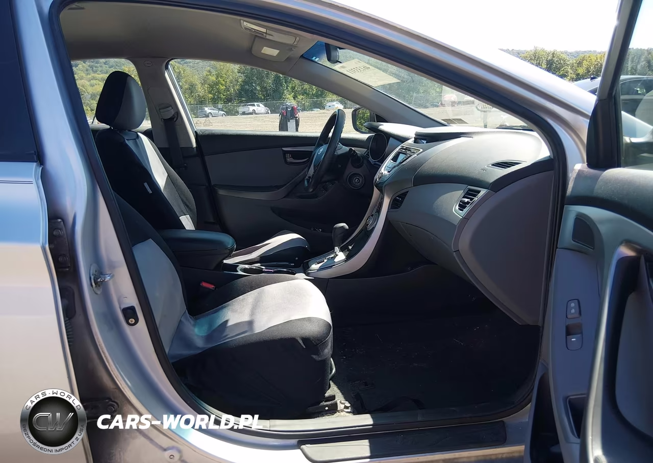 2011 Hyundai Elantra Gls VIN:5NPDH4AE5BH041807 - 5