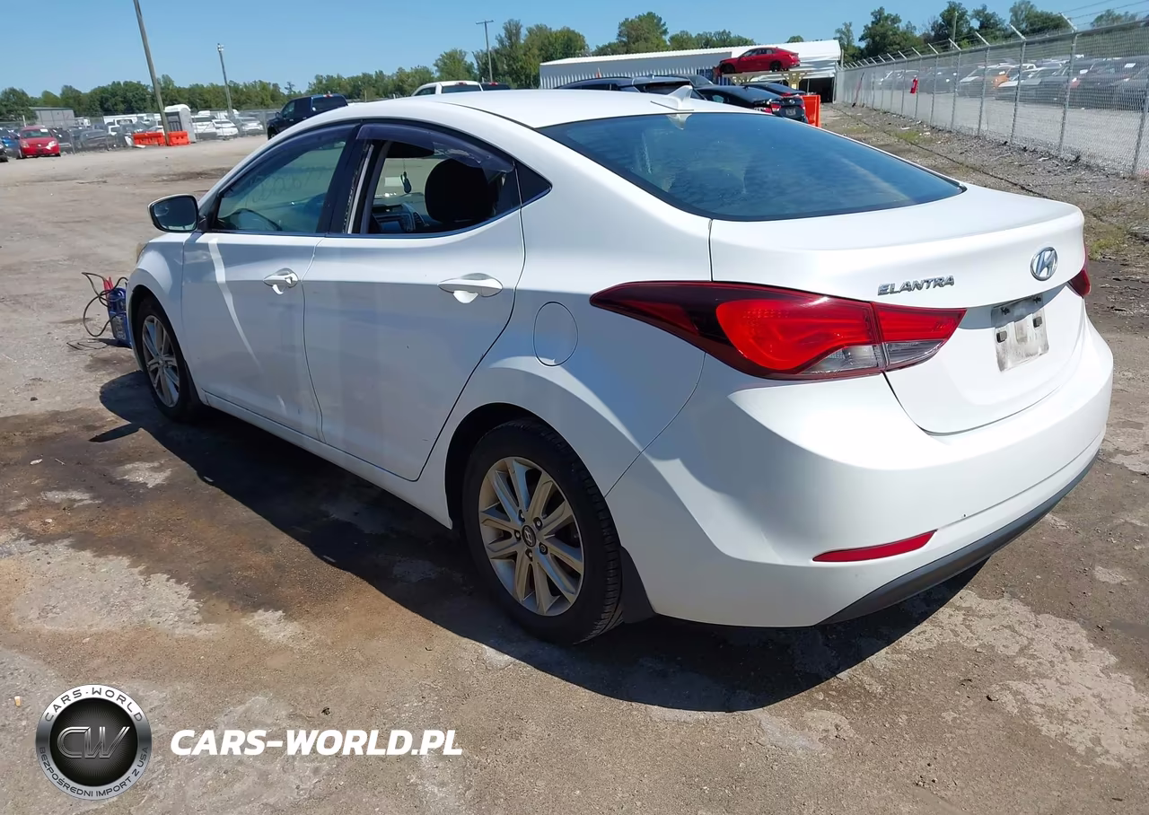 2015 Hyundai Elantra Se VIN:5NPDH4AE0FH638661 - 3