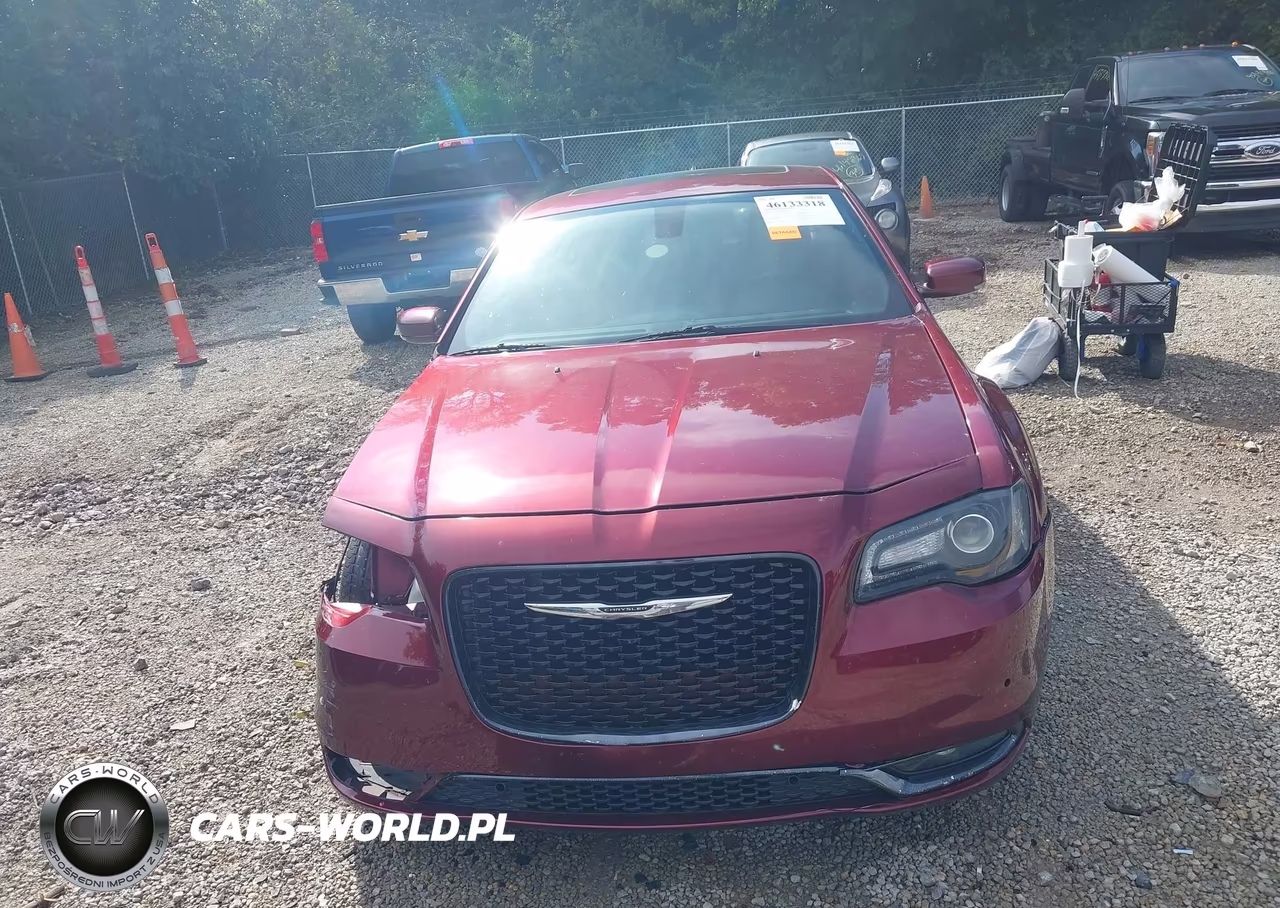 2018 Chrysler 300 300S Awd VIN:2C3CCAGG2JH141375 - 13