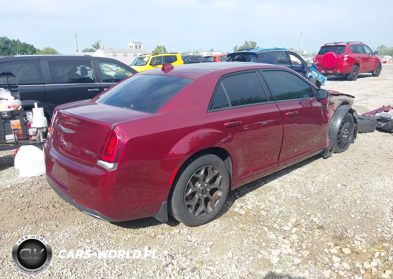 2018 Chrysler 300 300S Awd VIN:2C3CCAGG2JH141375 - 4
