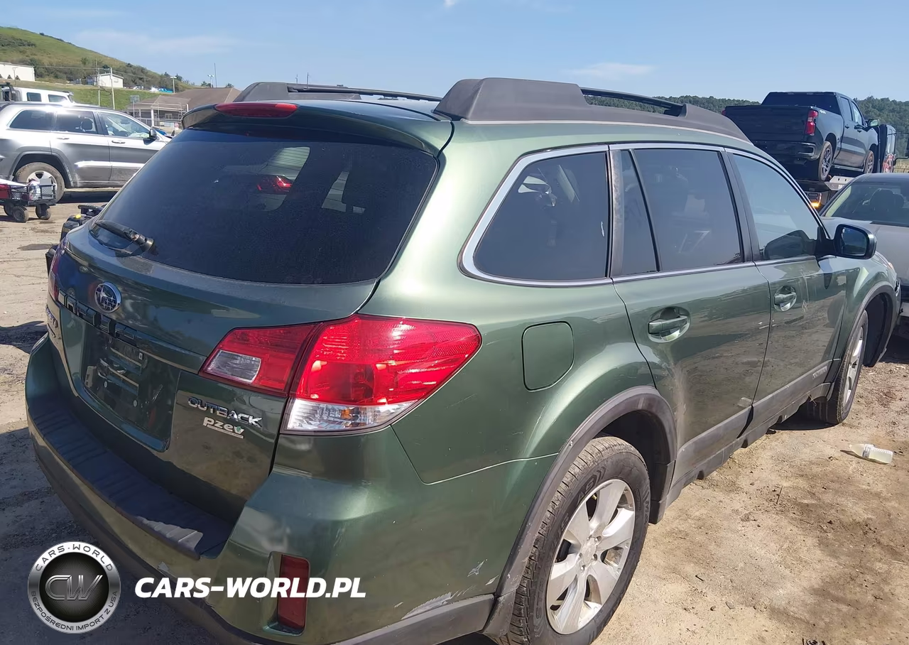 2010 Subaru Outback 2.5I Limited VIN:4S4BRBJC8A3357473 - 4