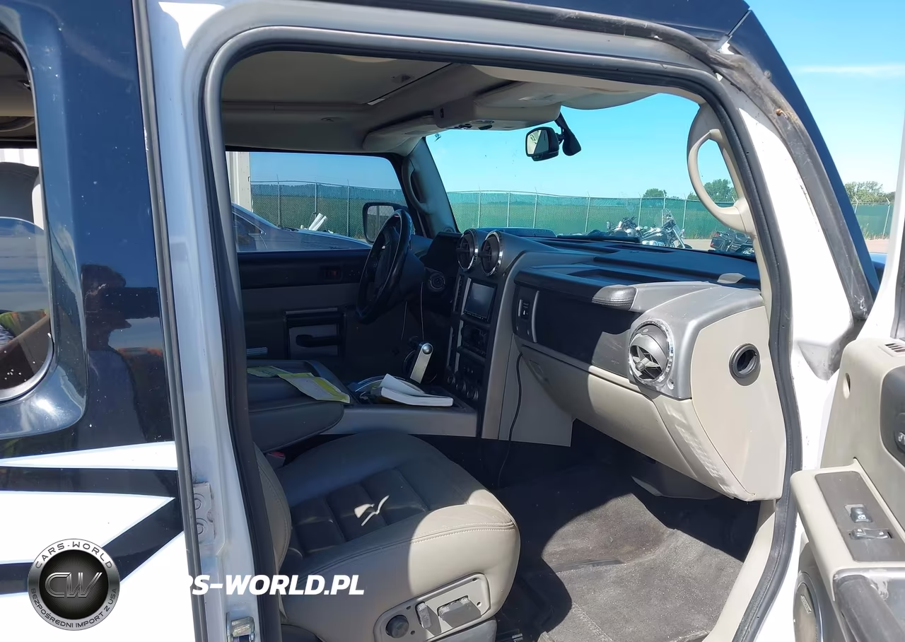2003 Hummer H2 VIN:5GRGN23U23H126813 - 5