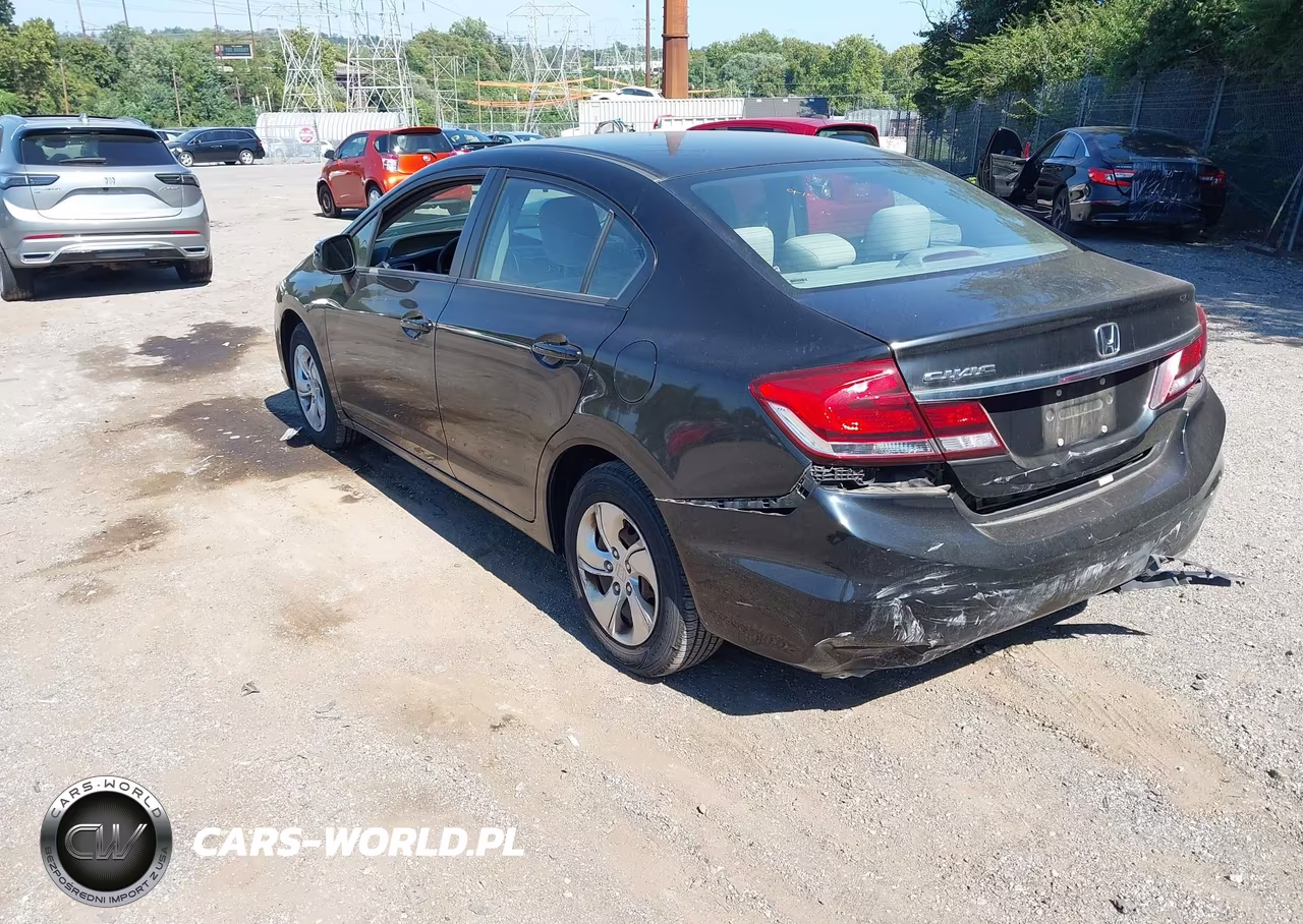 2013 Honda Civic Lx VIN:2HGFB2F58DH592480 - 3