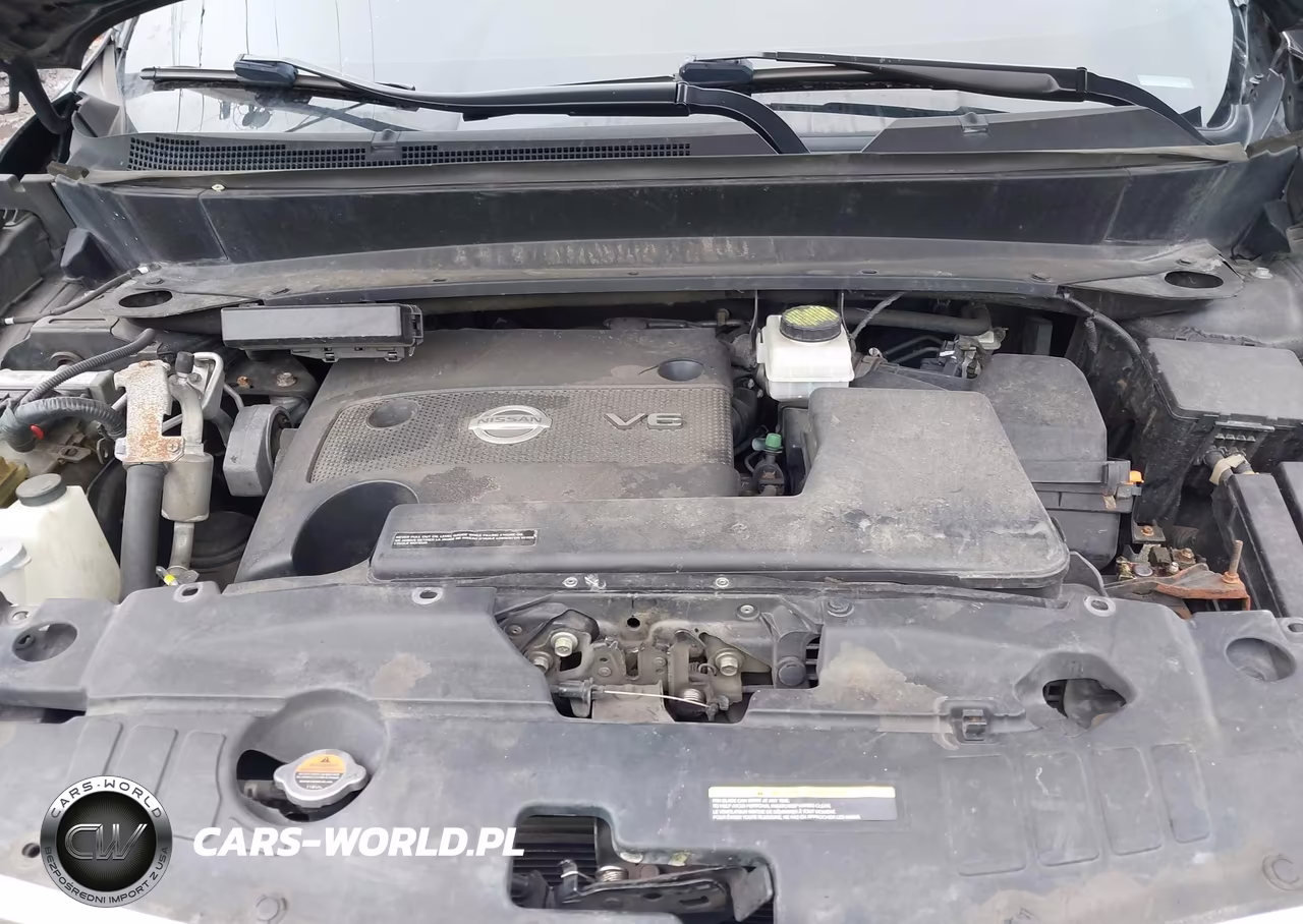 2015 Nissan Pathfinder Platinum VIN:5N1AR2MN8FC682558 - 10