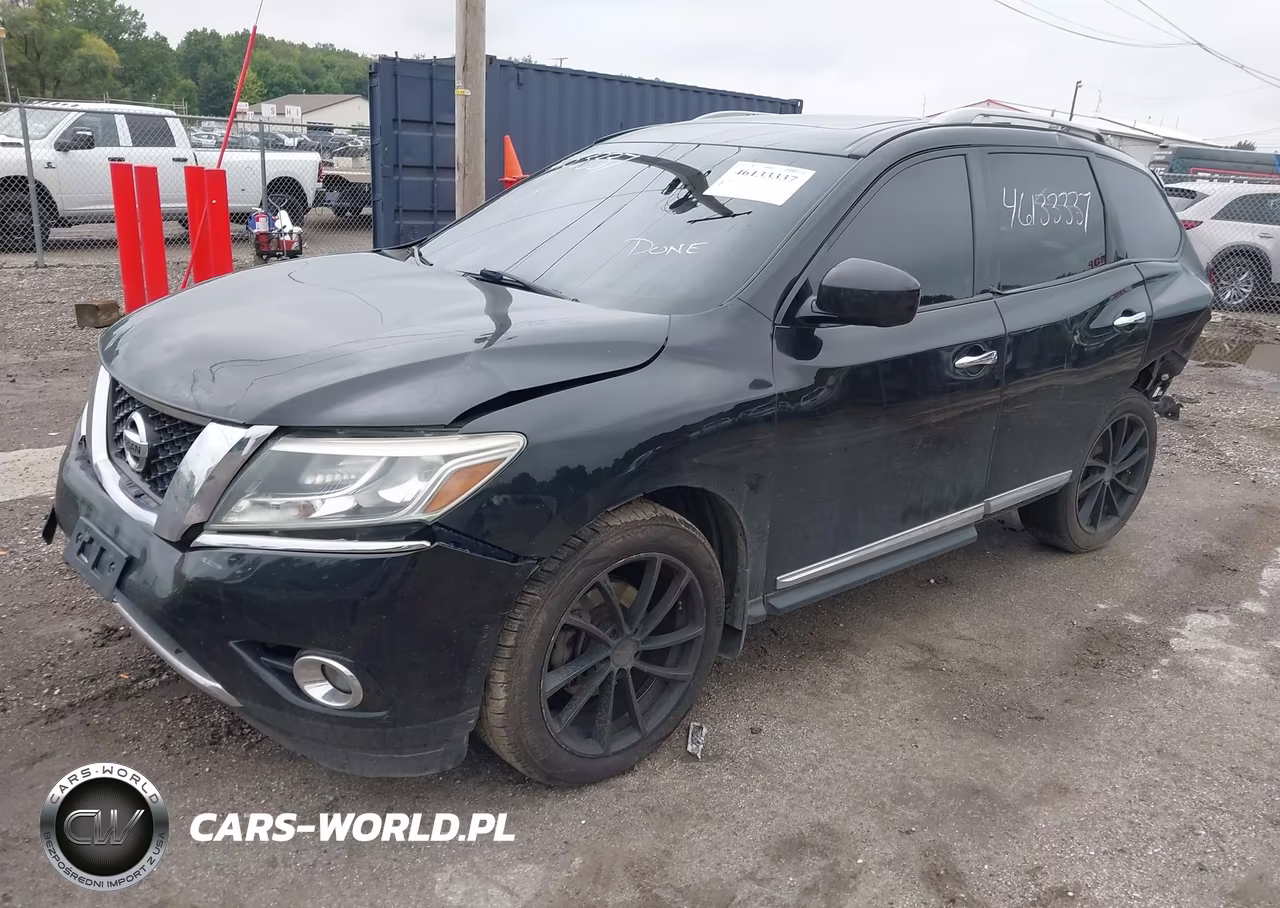 2015 Nissan Pathfinder Platinum VIN:5N1AR2MN8FC682558 - 2