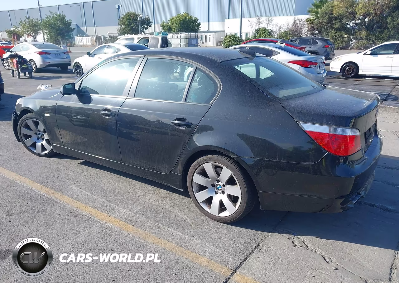 2007 BMW 530I VIN:WBANE73557CM51518 - 3