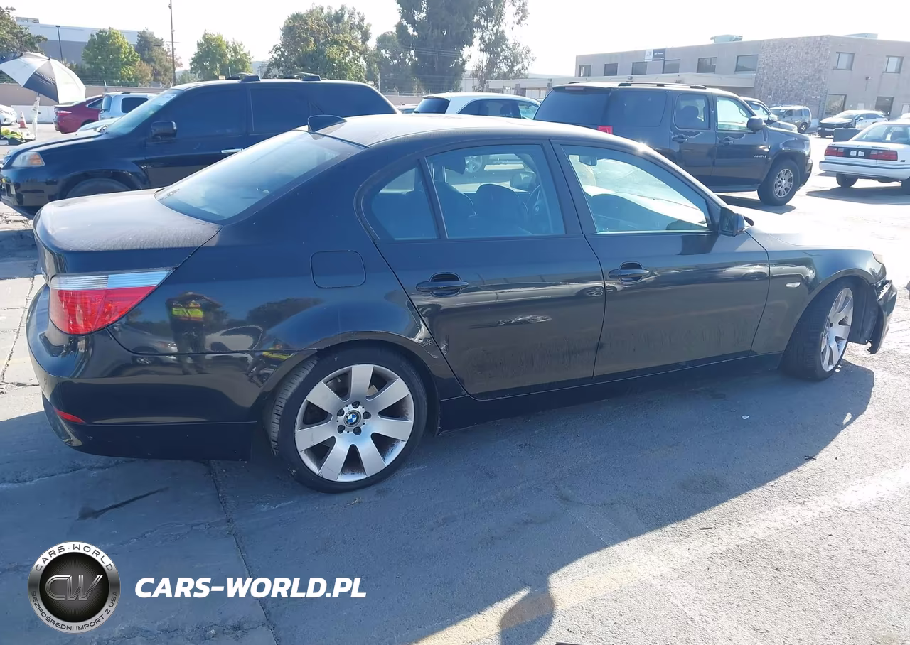 2007 BMW 530I VIN:WBANE73557CM51518 - 4
