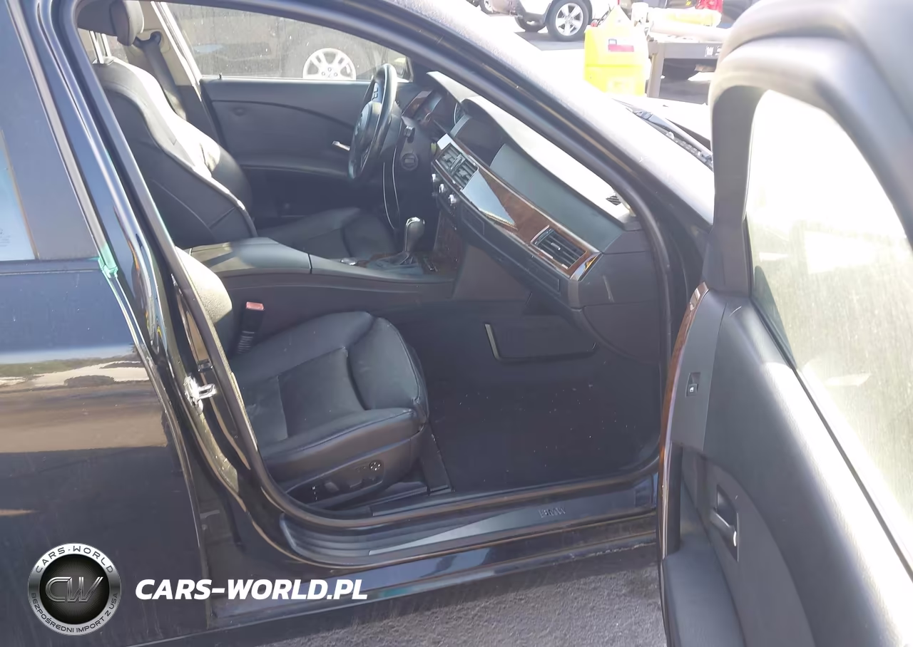 2007 BMW 530I VIN:WBANE73557CM51518 - 5