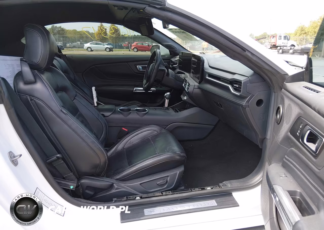2024 Ford Mustang Ecoboost Premium VIN:1FAGP8UH1R5124440 - 5