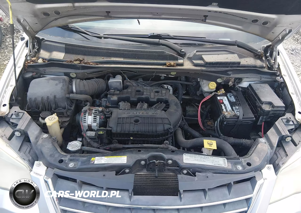 2010 Chrysler Town & Country Limited VIN:2A4RR6DX6AR124007 - 10