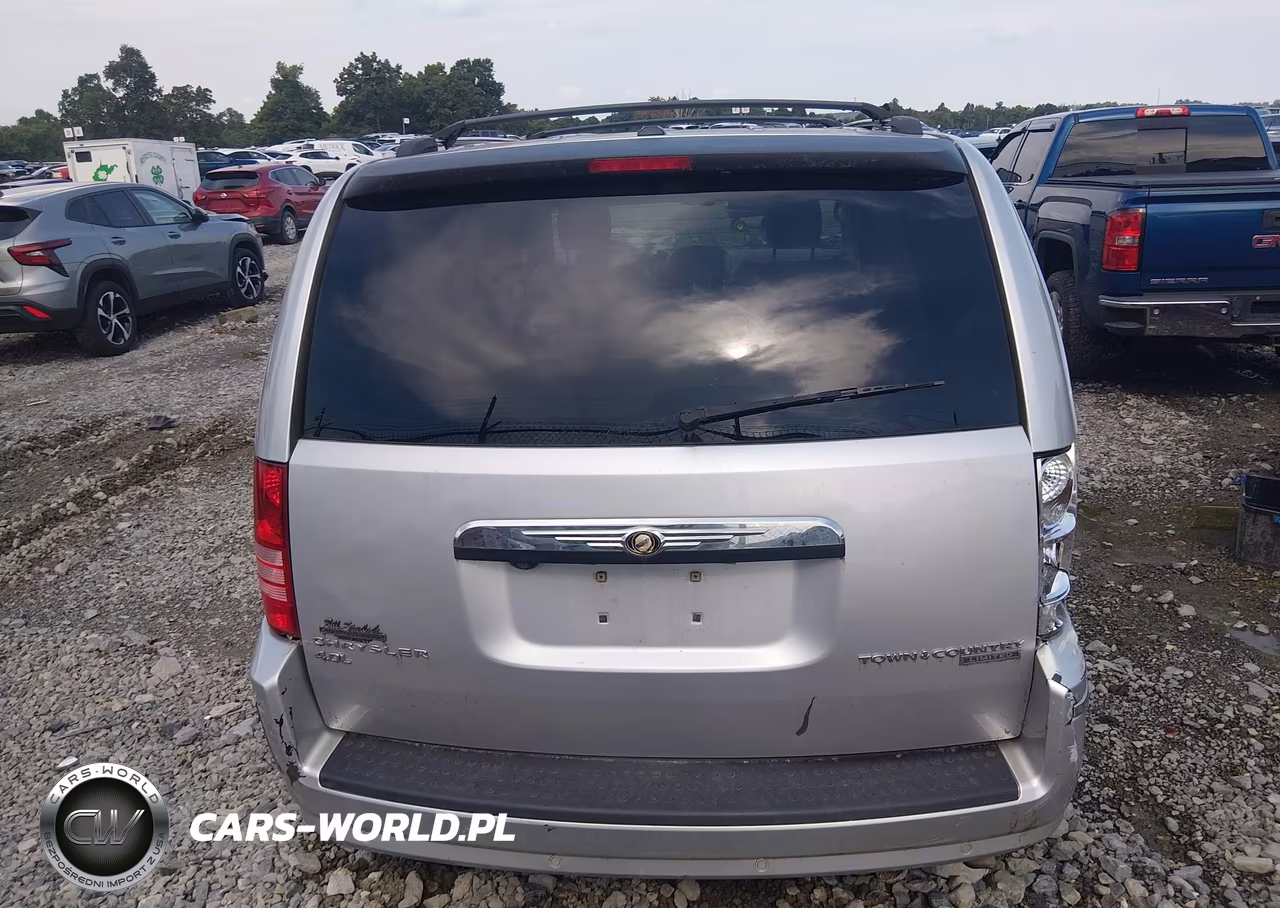 2010 Chrysler Town & Country Limited VIN:2A4RR6DX6AR124007 - 16