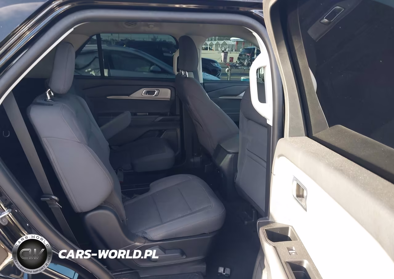 2025 Ford Explorer Active VIN:1FMUK7DH9SGC07996 - 8