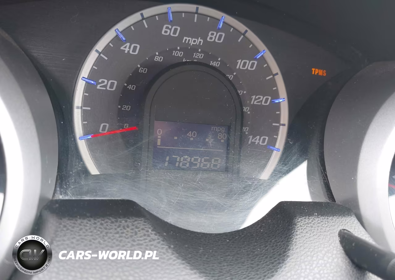 2010 Honda Fit Sport VIN:JHMGE8H44AC005707 - 7