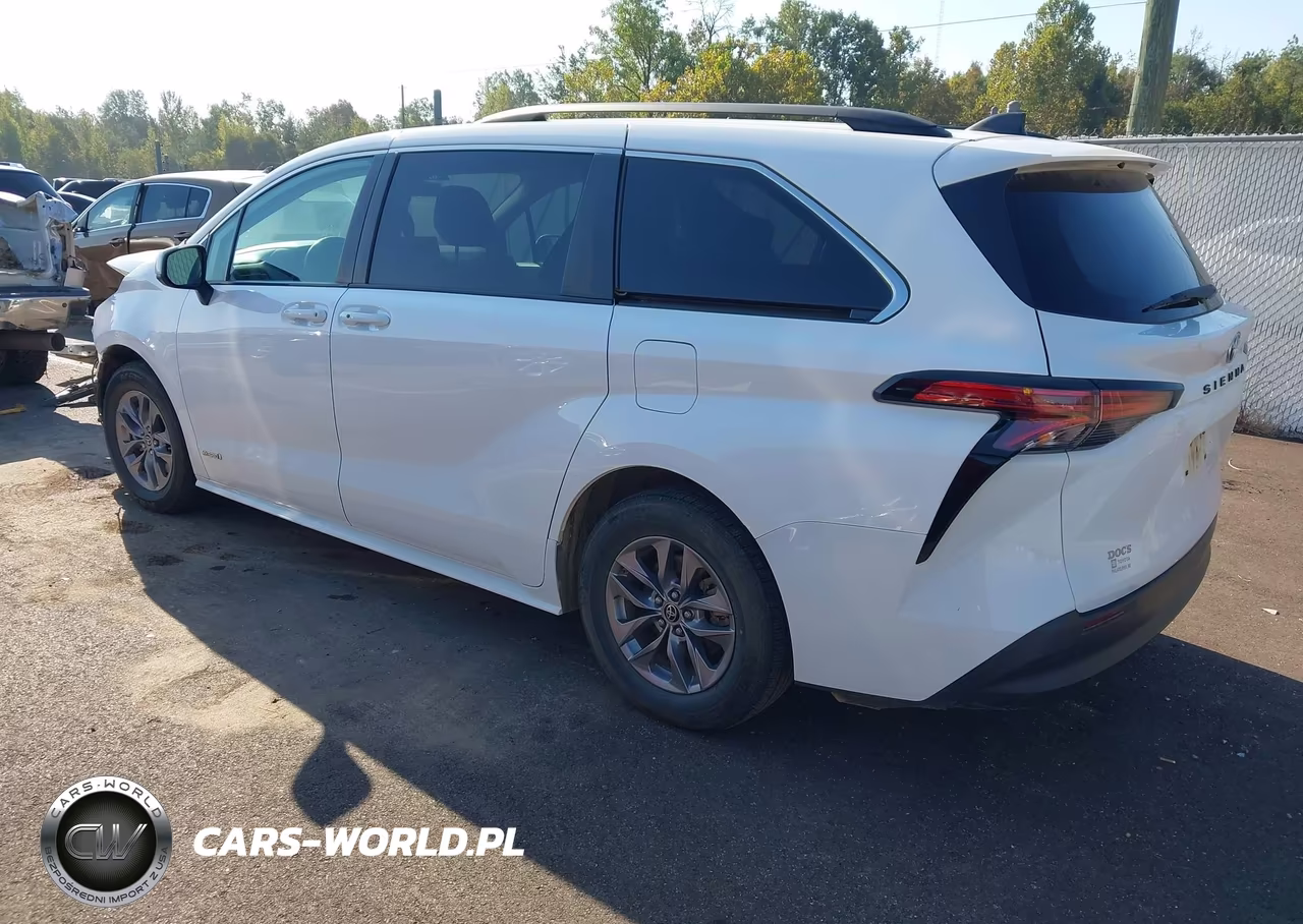 2021 Toyota Sienna Le VIN:5TDKRKEC2MS067487 - 3