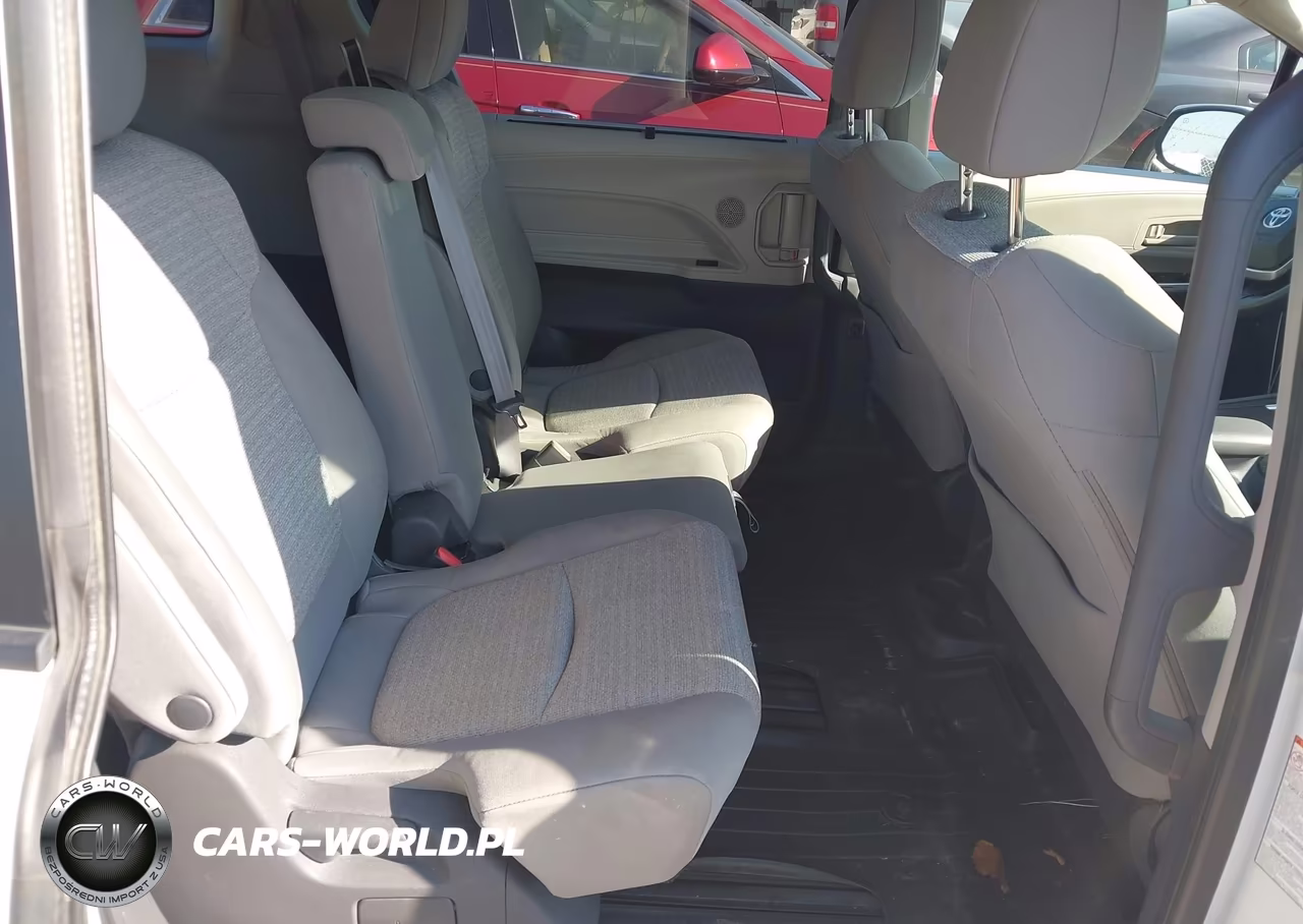 2021 Toyota Sienna Le VIN:5TDKRKEC2MS067487 - 8