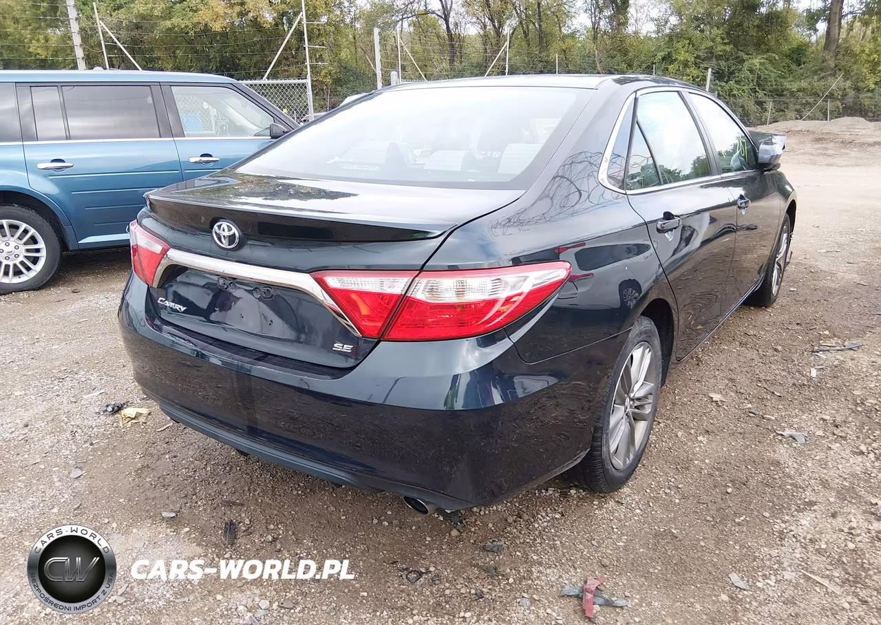 2017 Toyota Camry Se VIN:4T1BF1FK9HU356162 - 4