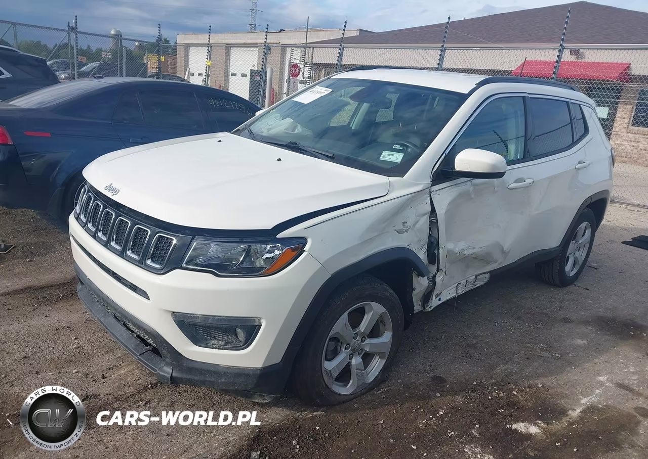 2018 Jeep Compass Latitude 4X4 VIN:3C4NJDBB0JT373505 - 2