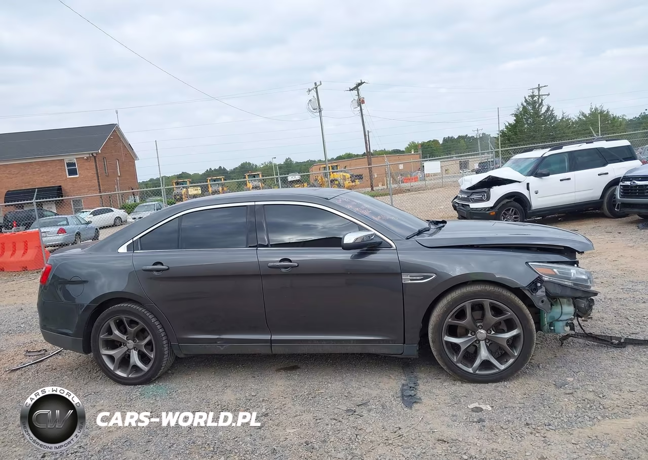 2016 Ford Taurus Limited VIN:1FAHP2F88GG112320 - 13