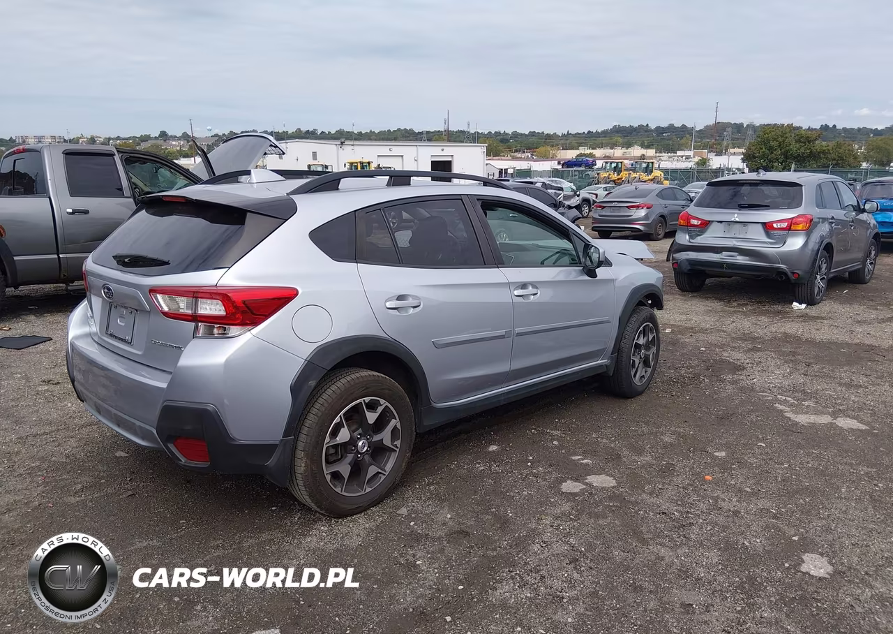 2018 Subaru Crosstrek 2.0I Premium VIN:JF2GTADC1JH240436 - 4