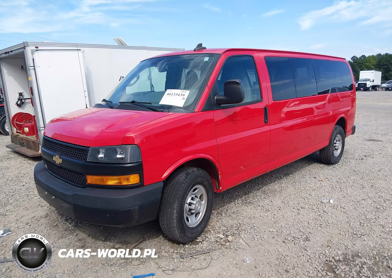 2020 Chevrolet Express Passenger Rwd 3500 Extended Wheelbase Ls VIN:1GAZGNFG4L1253138 - 2