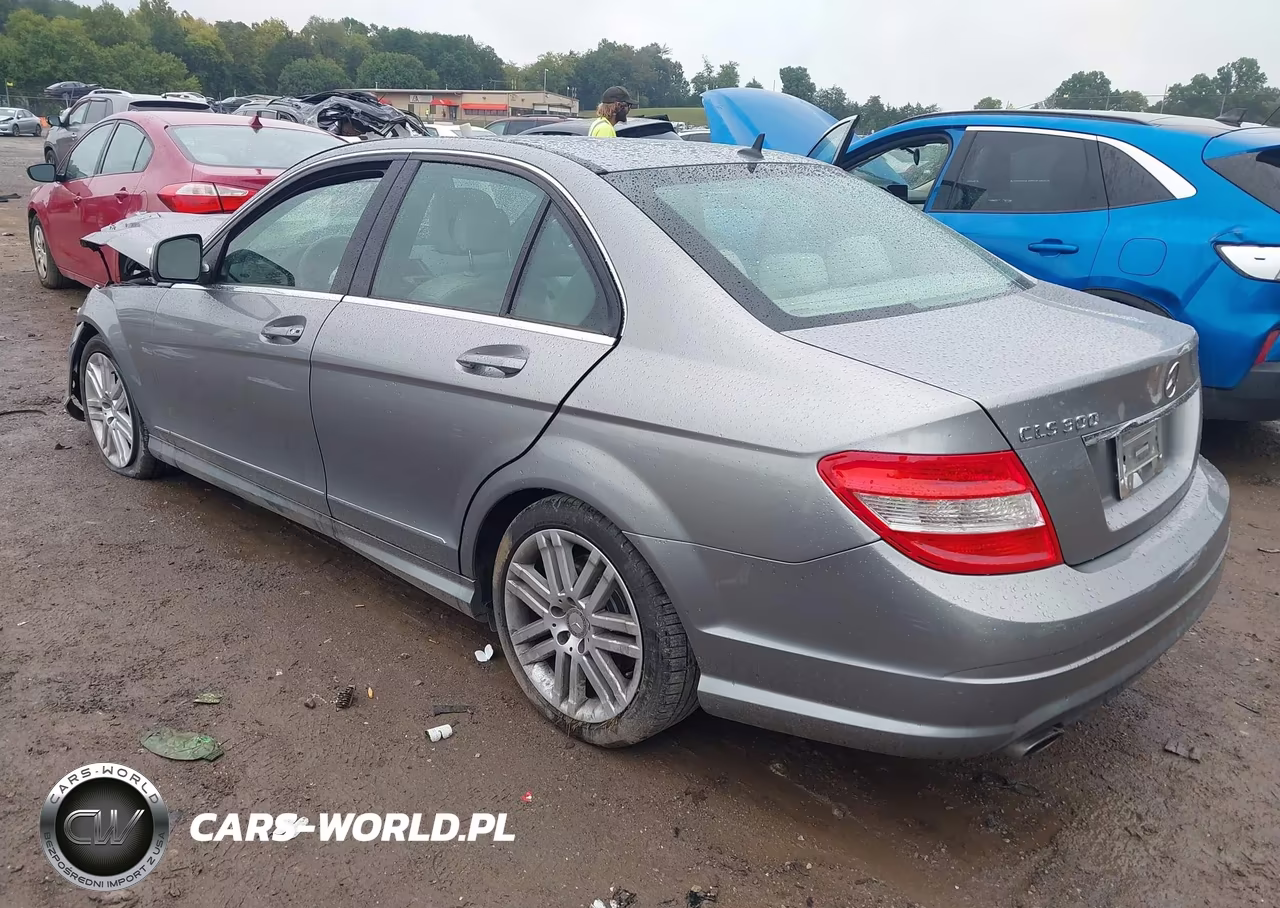 2009 Mercedes-Benz C 300 3.0L Luxury-Sport VIN:WDDGF54X99F330351 - 3