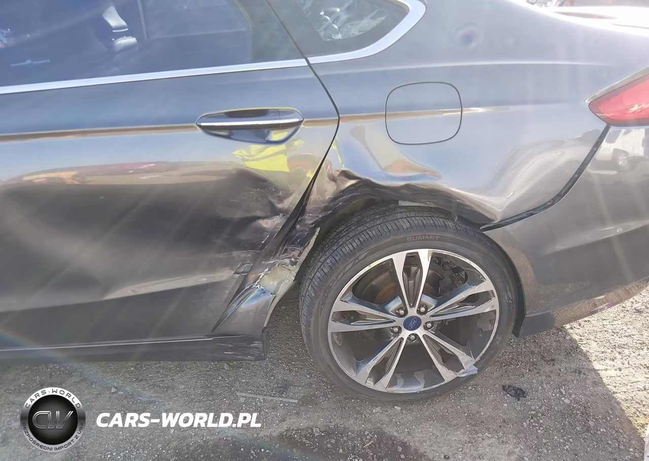 2017 Ford Fusion Titanium VIN:3FA6P0K92HR178981 - 6