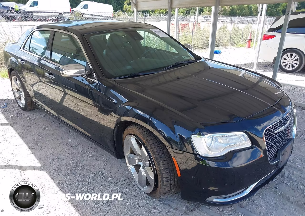 2017 Chrysler 300C