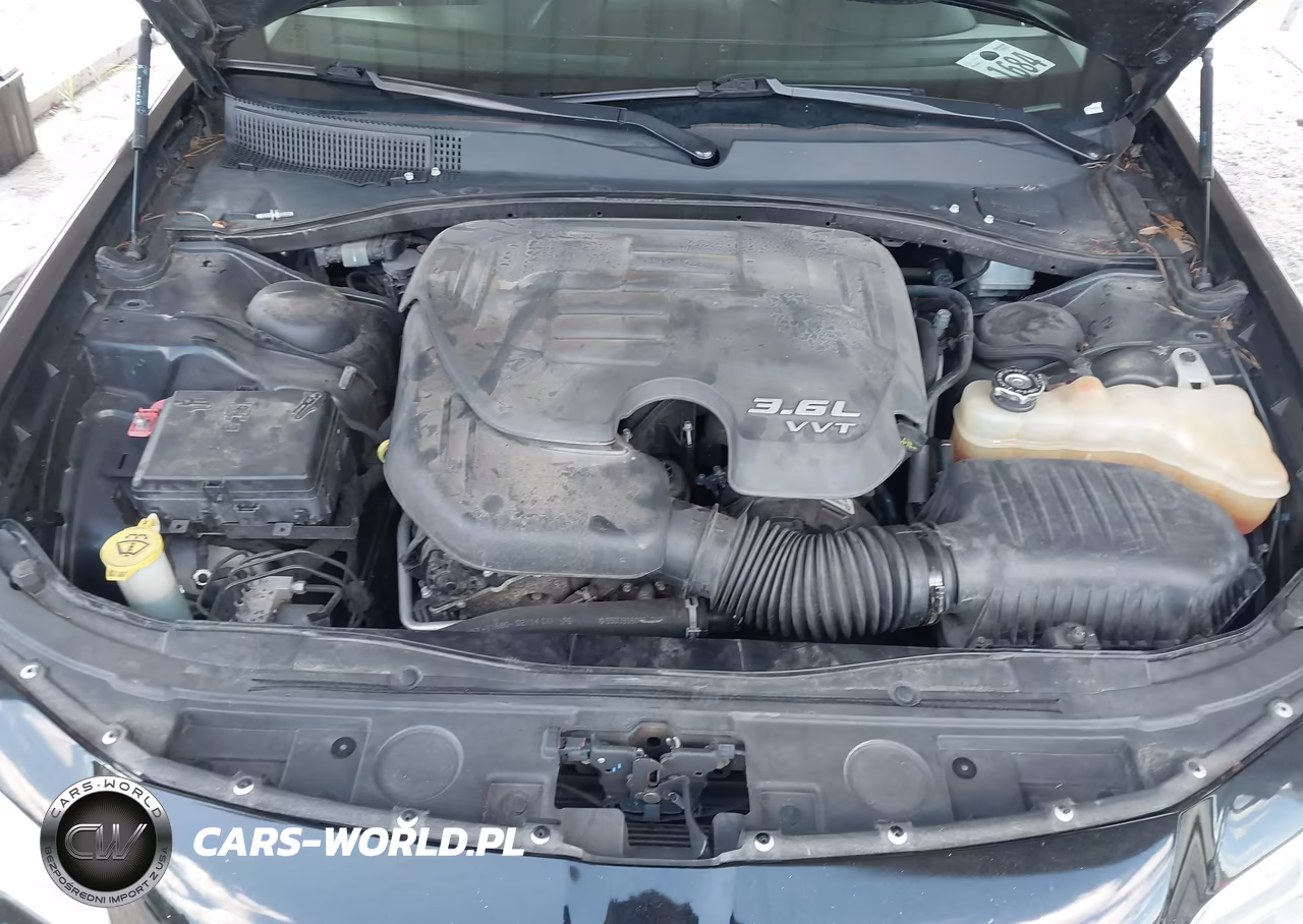2017 Chrysler 300C VIN:2C3CCAEG0HH576876 - 10