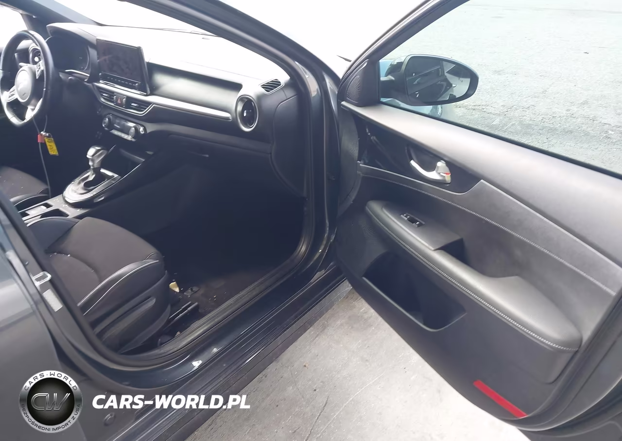 2023 Kia Forte Gt-Line VIN:3KPF54AD3PE541274 - 5
