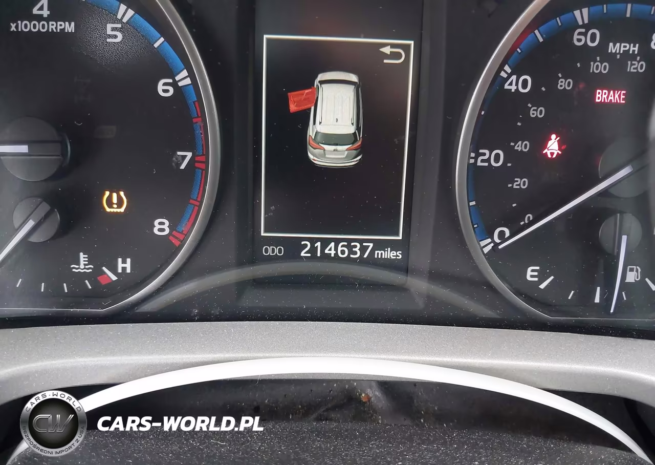 2018 Toyota Rav4 Xle VIN:2T3WFREV2JW435620 - 15