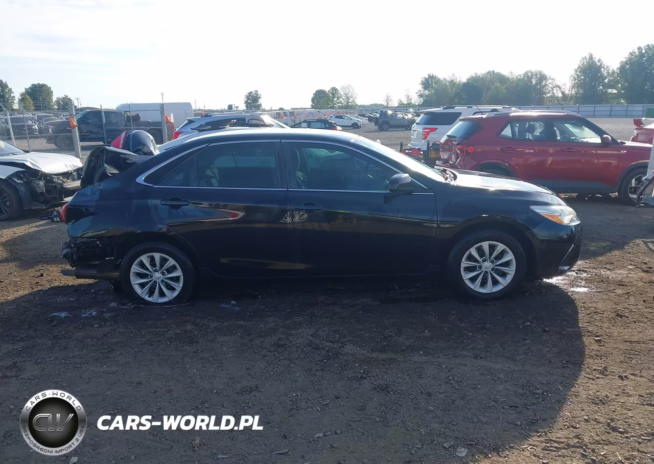 2017 Toyota Camry Le VIN:4T1BF1FK5HU409858 - 13