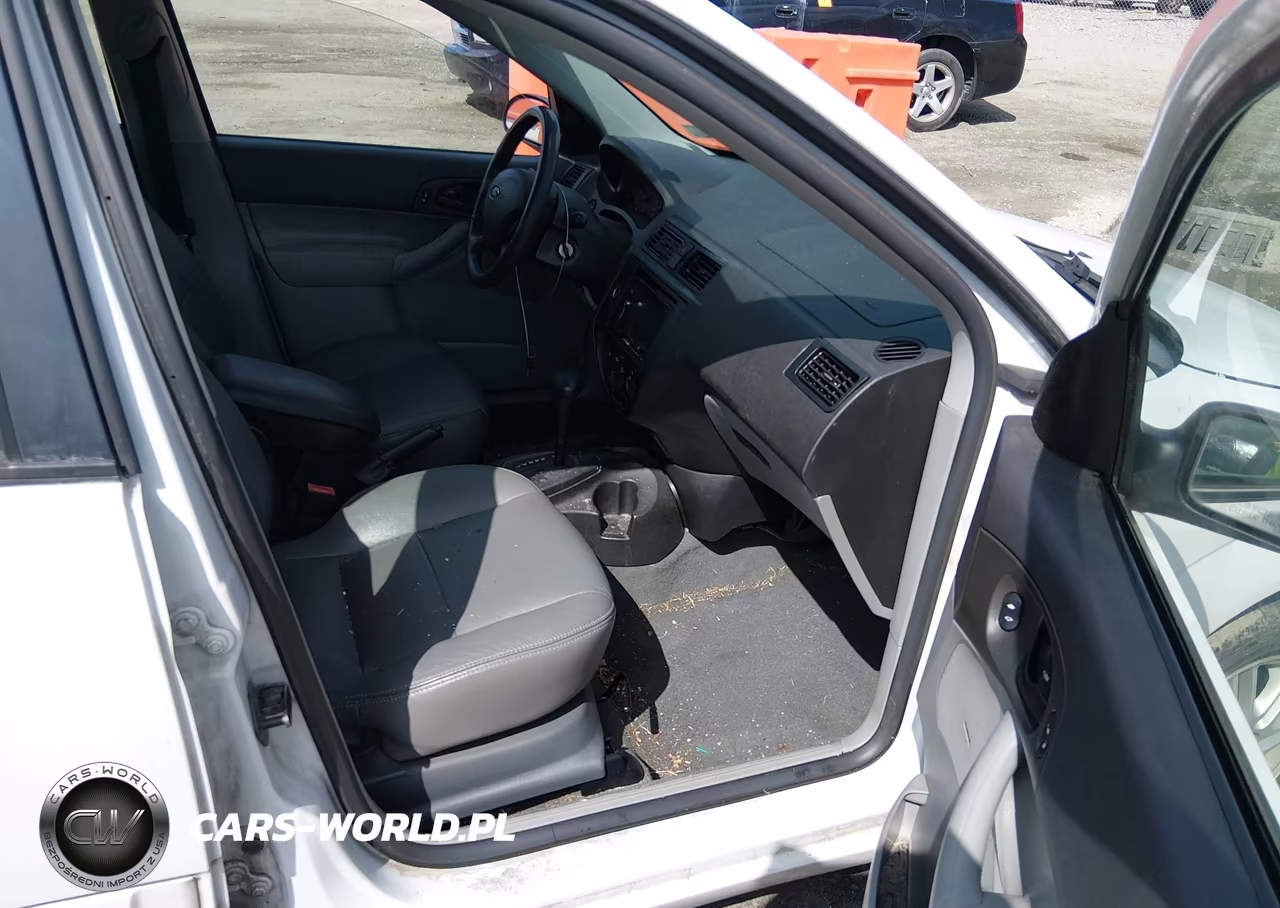 2007 Ford Focus Se-Ses VIN:1FAHP36NX7W173105 - 5