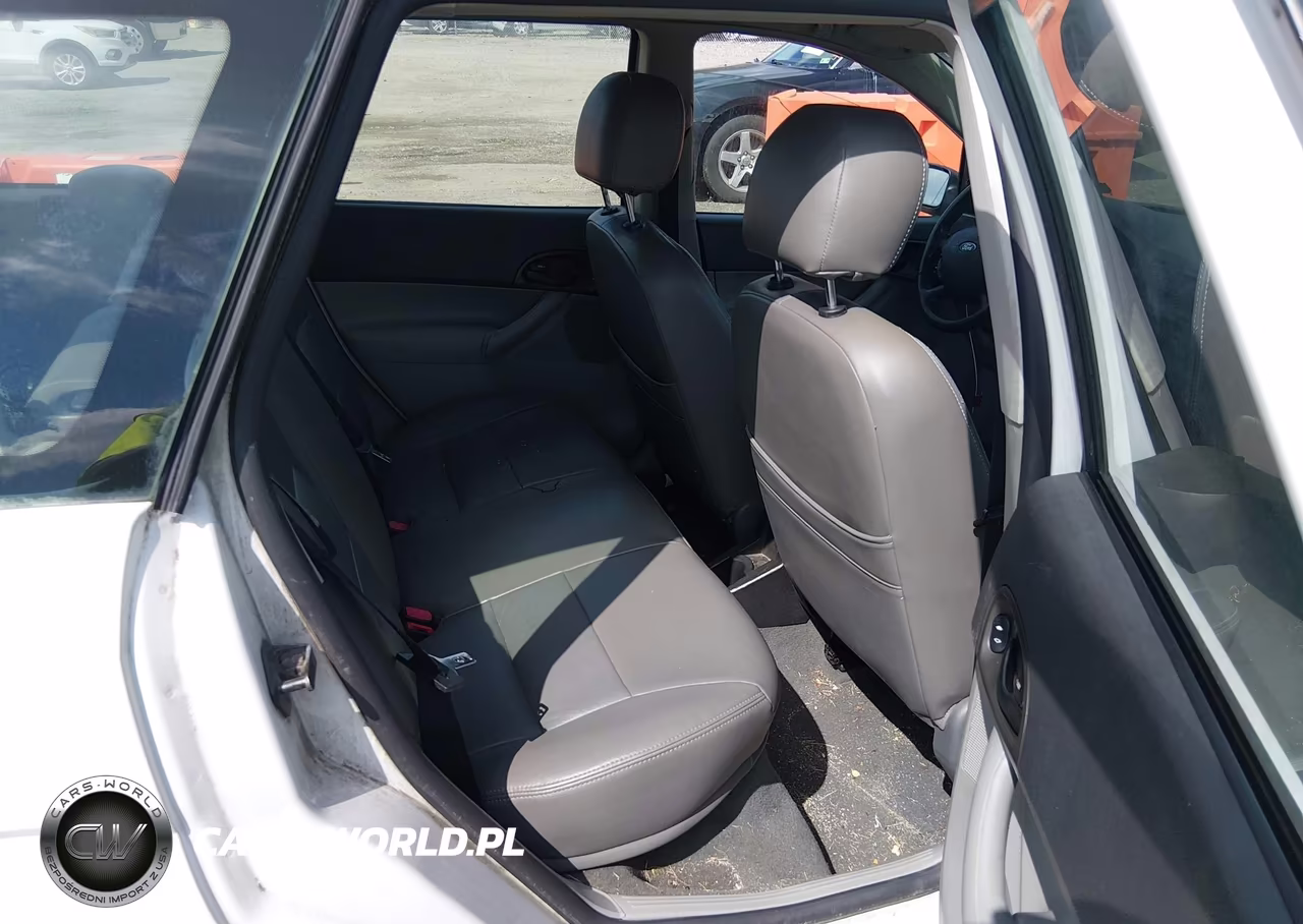 2007 Ford Focus Se-Ses VIN:1FAHP36NX7W173105 - 8