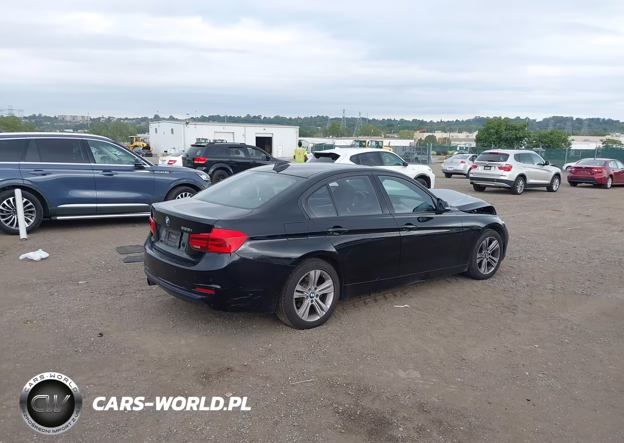 2016 BMW 328I xDrive VIN:WBA8E3G54GNT79490 - 4