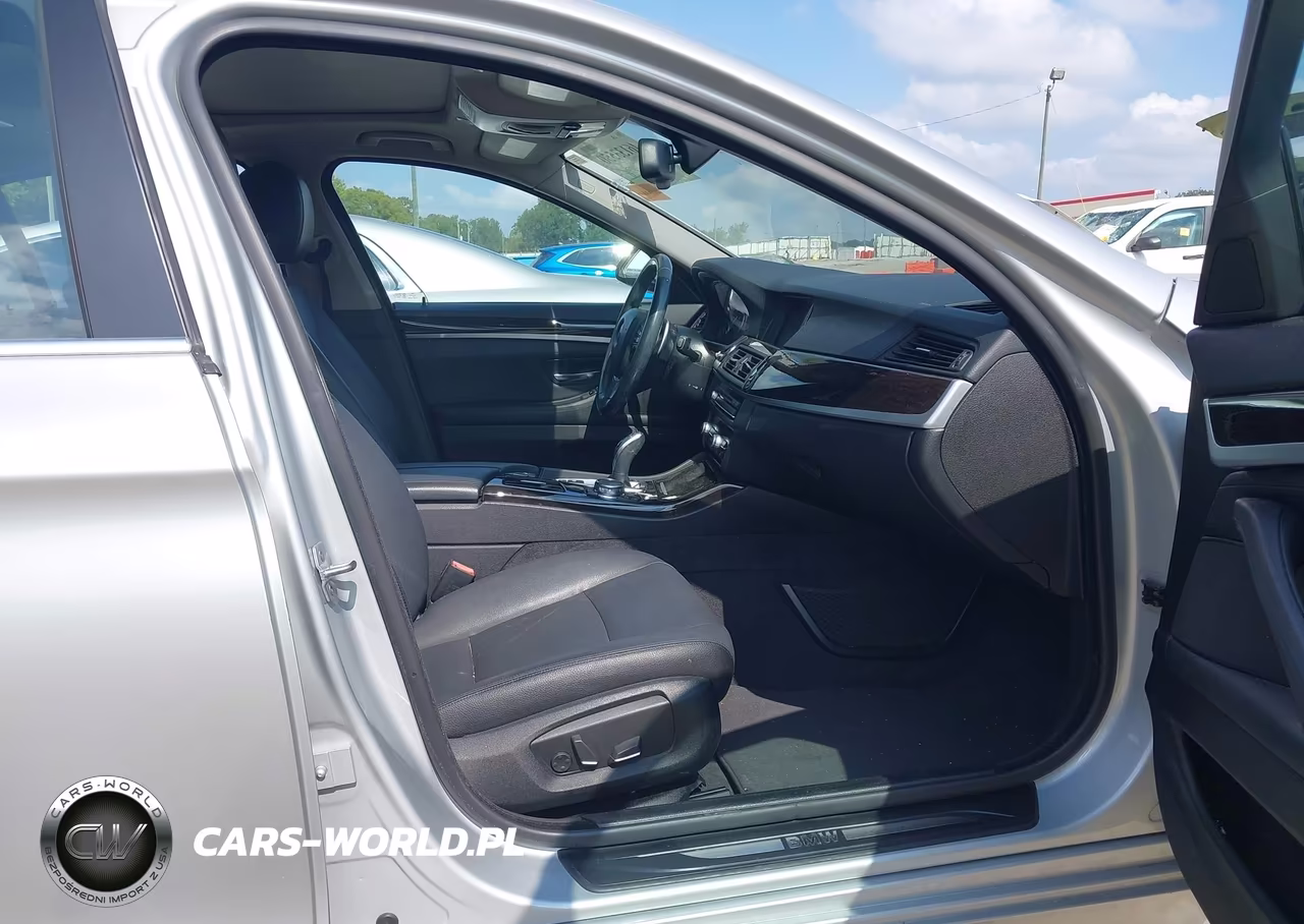 2016 BMW 528I VIN:WBA5A5C50GG353845 - 5